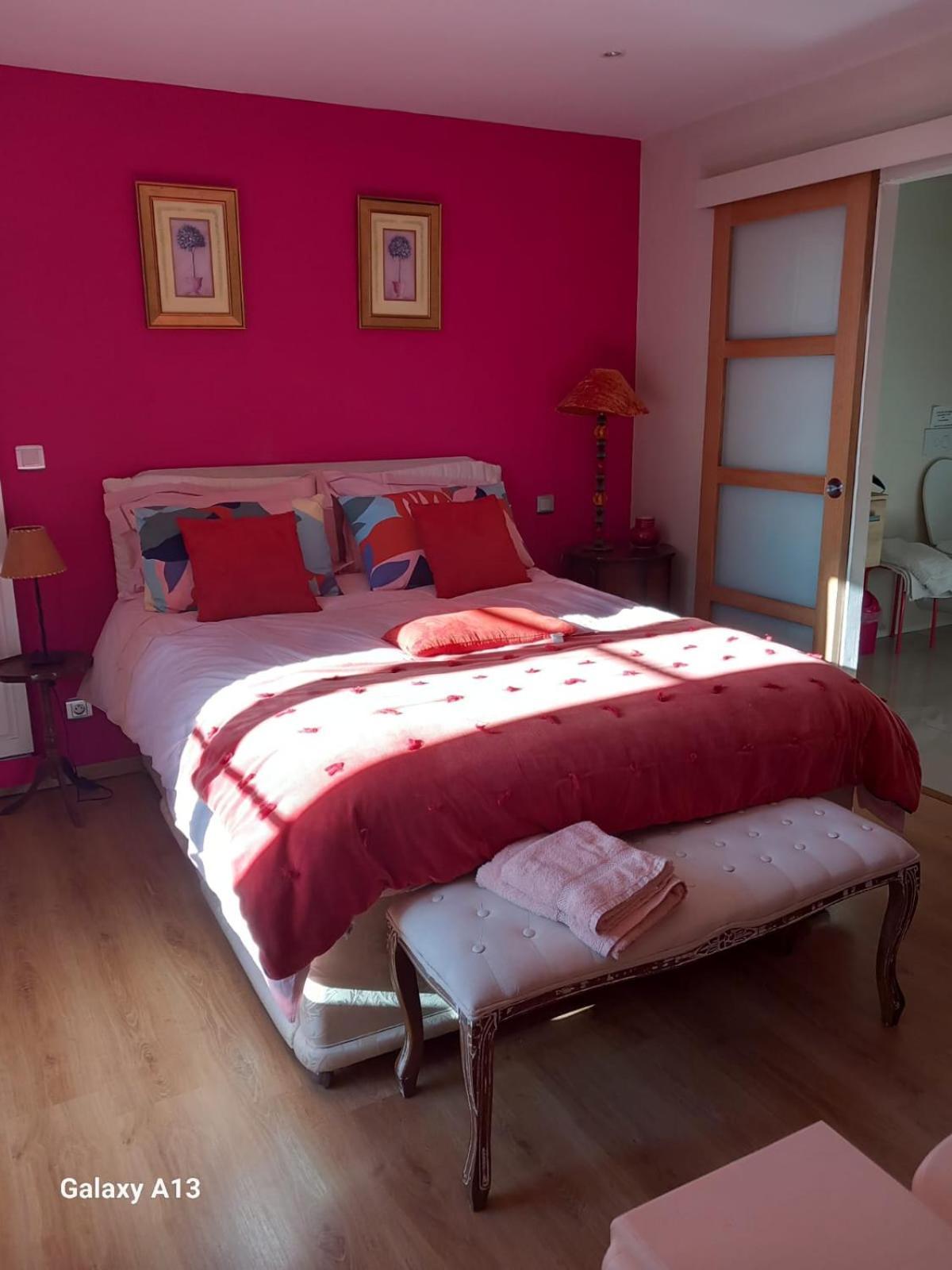 Au Domaine De Sophie Chambres D'Hotes Crasville  Экстерьер фото
